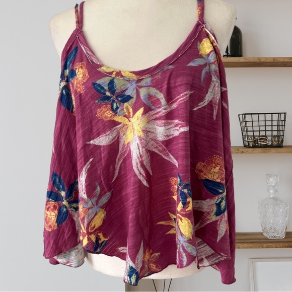 Free People We The Free Hey Girl Tank Purple Floral Crisscross Back NWT XS - Picture 3 of 5